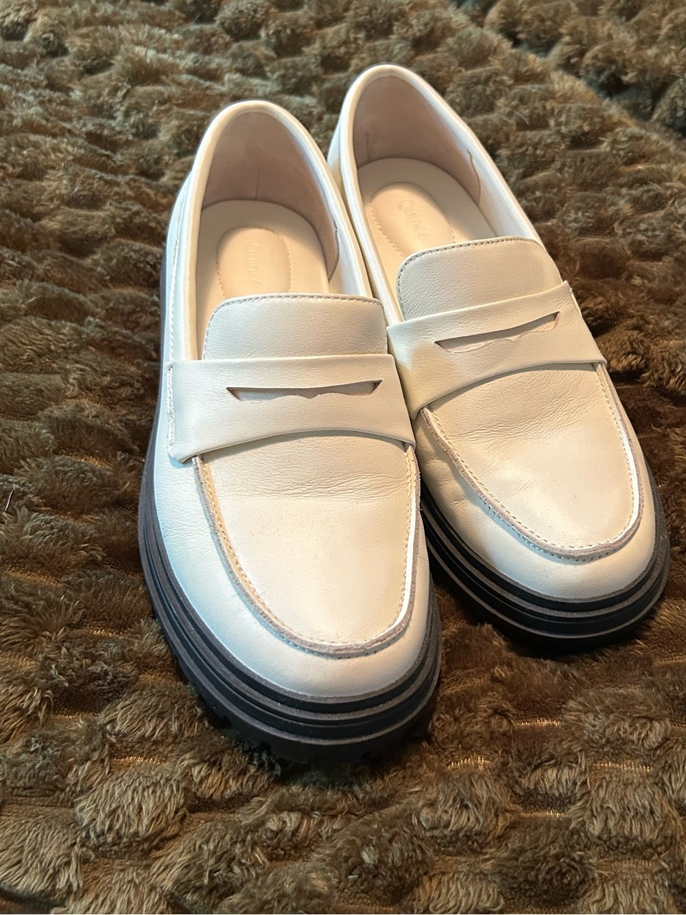 Quince white leather loafer